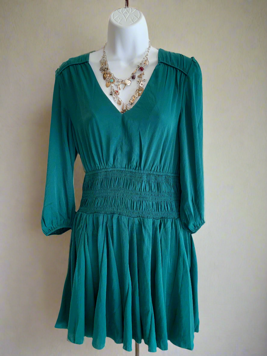 EMERALD GATHERED WAIST DRESS