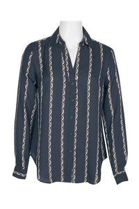 VERTICAL YOKE PRINT NAVY BUTTON DOWN TOP