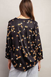 BUTTERFLY PRINT SILKY BLOUSE