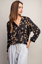 BUTTERFLY PRINT SILKY BLOUSE