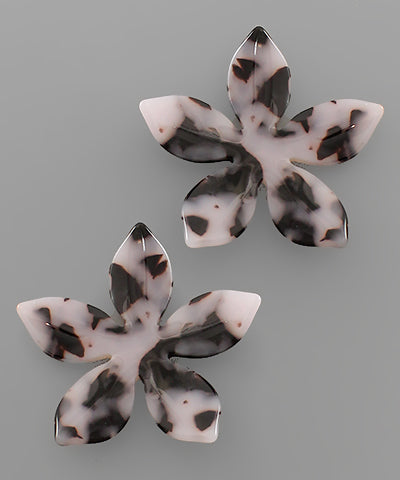 ACRYLIC STAR EARRINGS