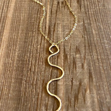 SERPENTINO NECKLACE