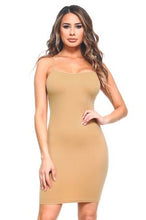 SEAMLESS SOLID COLOR GO TO DRESS