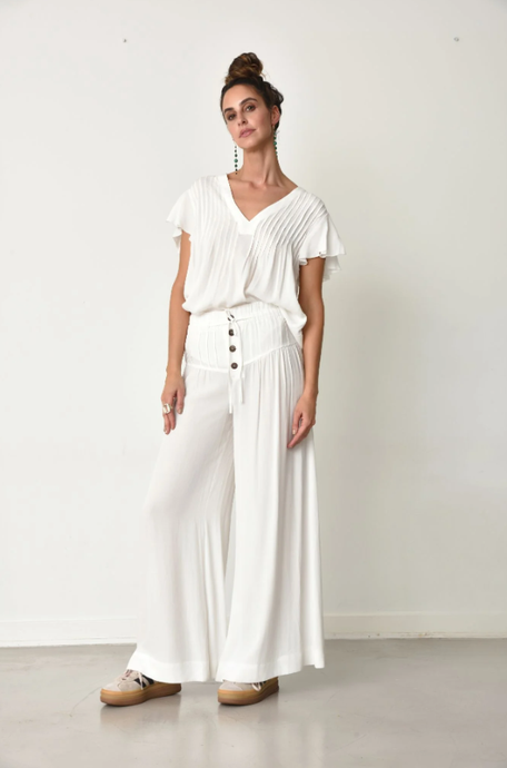 PLEATED FLUTTER TOP
