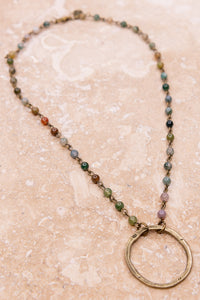 BEADED CHAIN CIRCLE NECKLACE