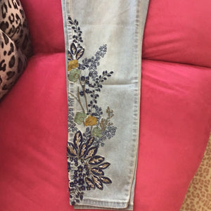 JESSIE EMBROIDERED JEANS