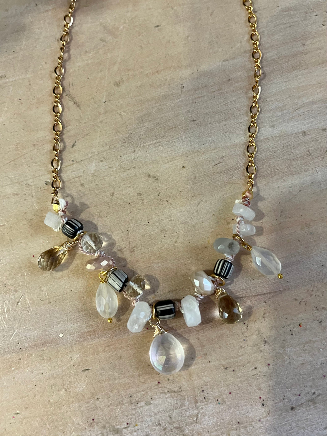 CLEAR AND TOPAZ BEAD NECKLACE