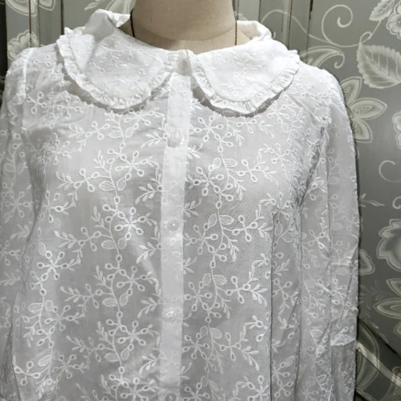LOVE LILY EYELET TOP